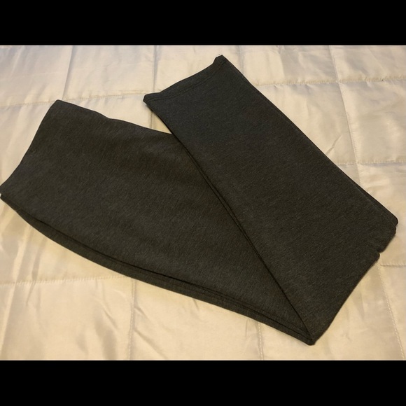 Brand New with Tags JM Charcoal Grey Slim Slacks- Medium - Picture 5 of 5